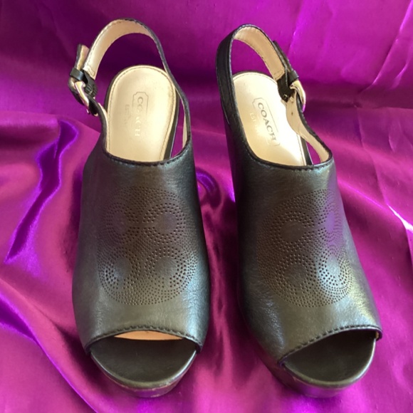 Coach Jade Wood Strap Wedge - Picture 4 of 9